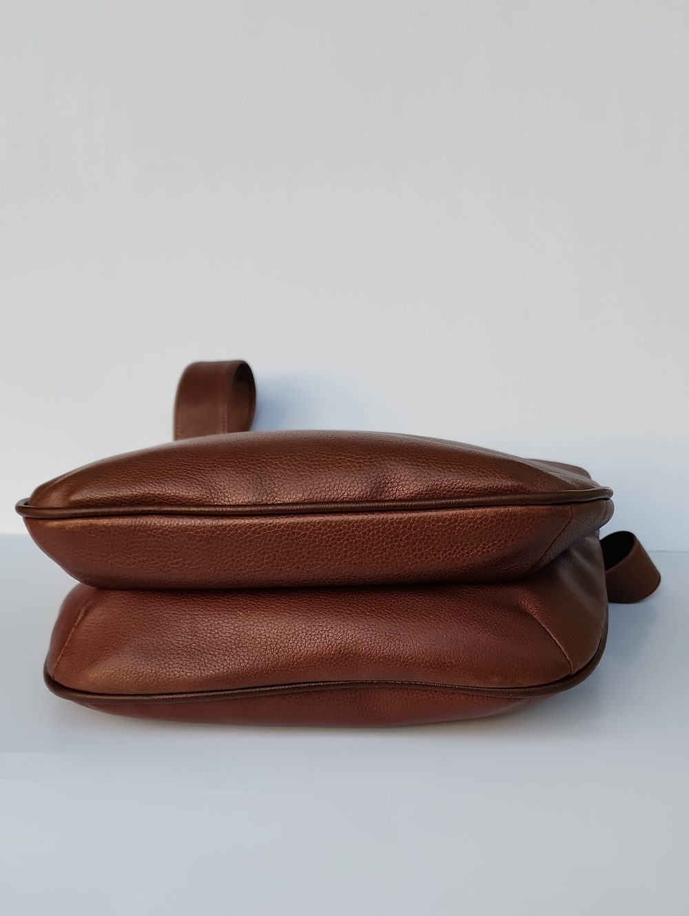 Vintage LONGCHAMP France All-Leather Triple Compartment Hobo Shoulder Bag - Tan - Picture 6 of 16